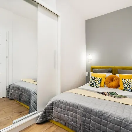 Apartament Orzeszkowa - Loftaffair Krasków Eksteriør bilde